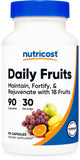 Nutricost Frutas Diarias en botella, cápsulas fáciles de incorporar a la rutina diaria.