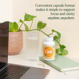 Om Mushroom Superfood, escena de estudio para productividad y concentración.