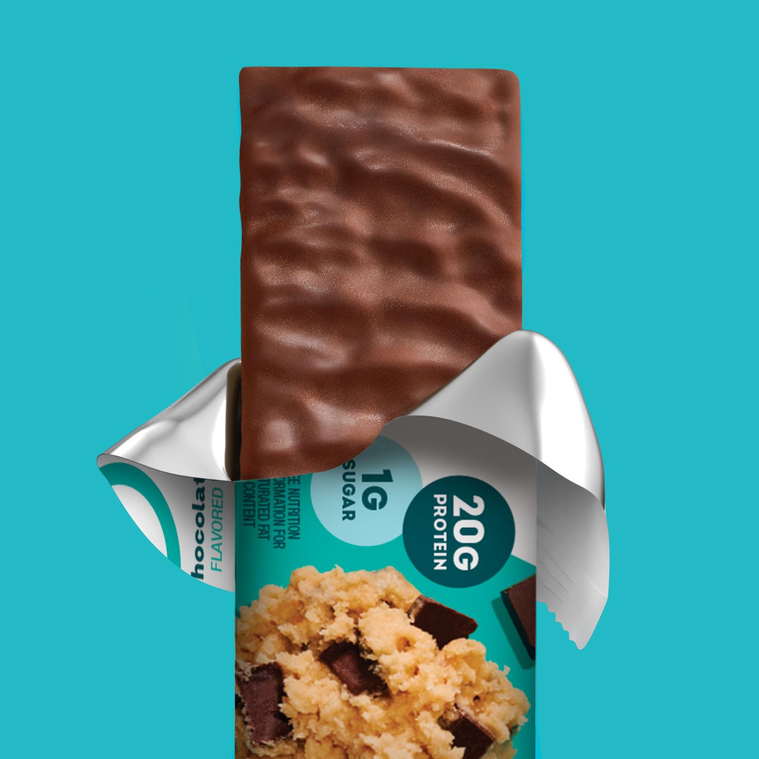 ONE barra proteína textura cremosa, ideal como snack rápido.