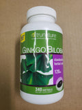 Primer plano de cápsulas blandas de Ginkgo Biloba para uso diario