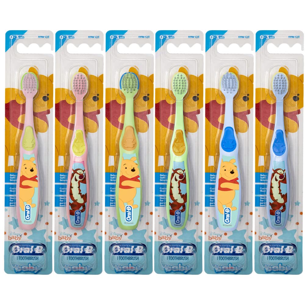Oral-B Pooh vista frontal del cepillo con cerdas suaves para encías sensibles