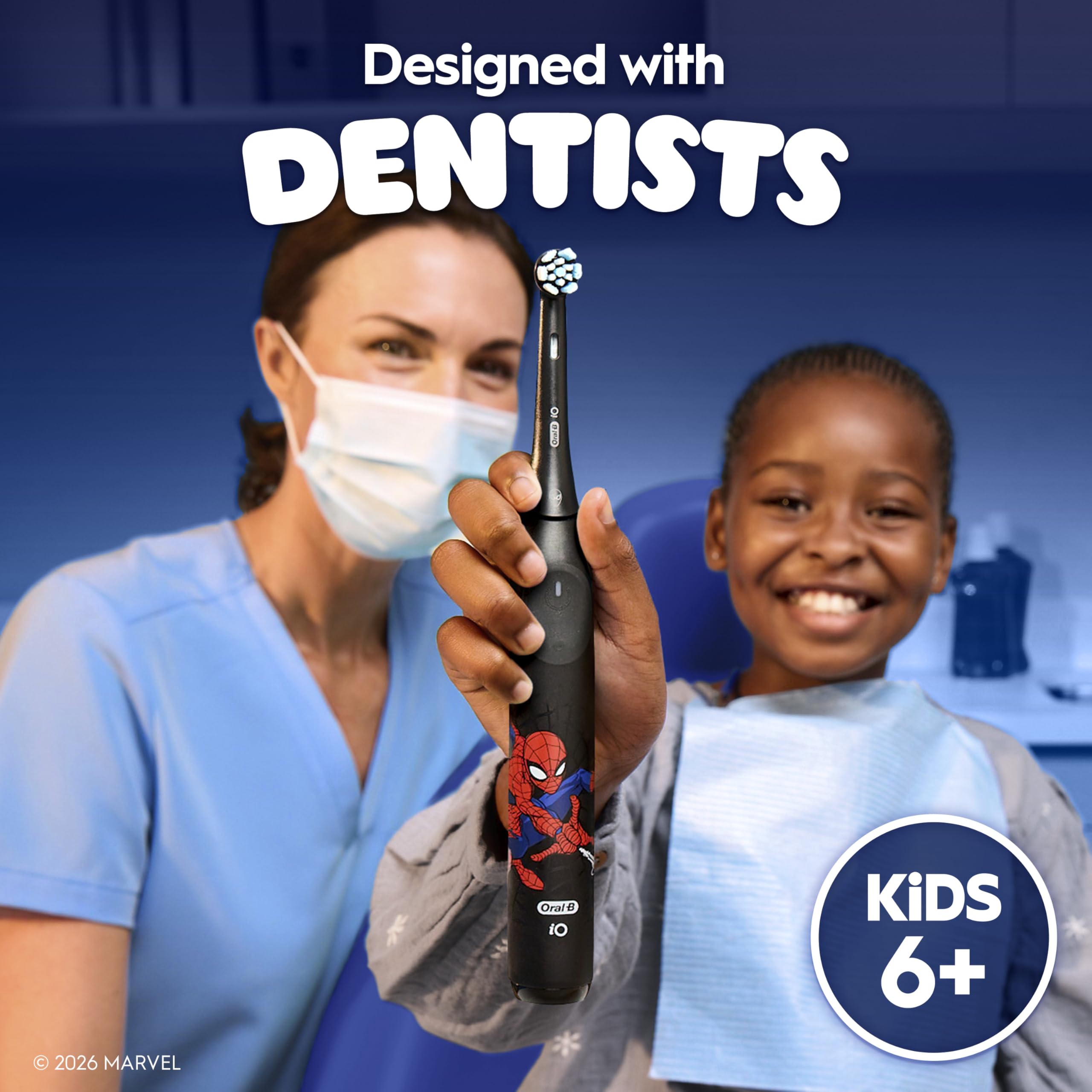 Oral-B iO Kids Spiderman, botón único facilita encendido y cepillado sencillo.