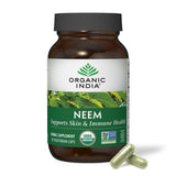 Botella de cápsulas ORGANIC INDIA neem para uso diario y bienestar.