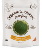 Polvo verde Organic Traditions en tarro, lista para batido saludable