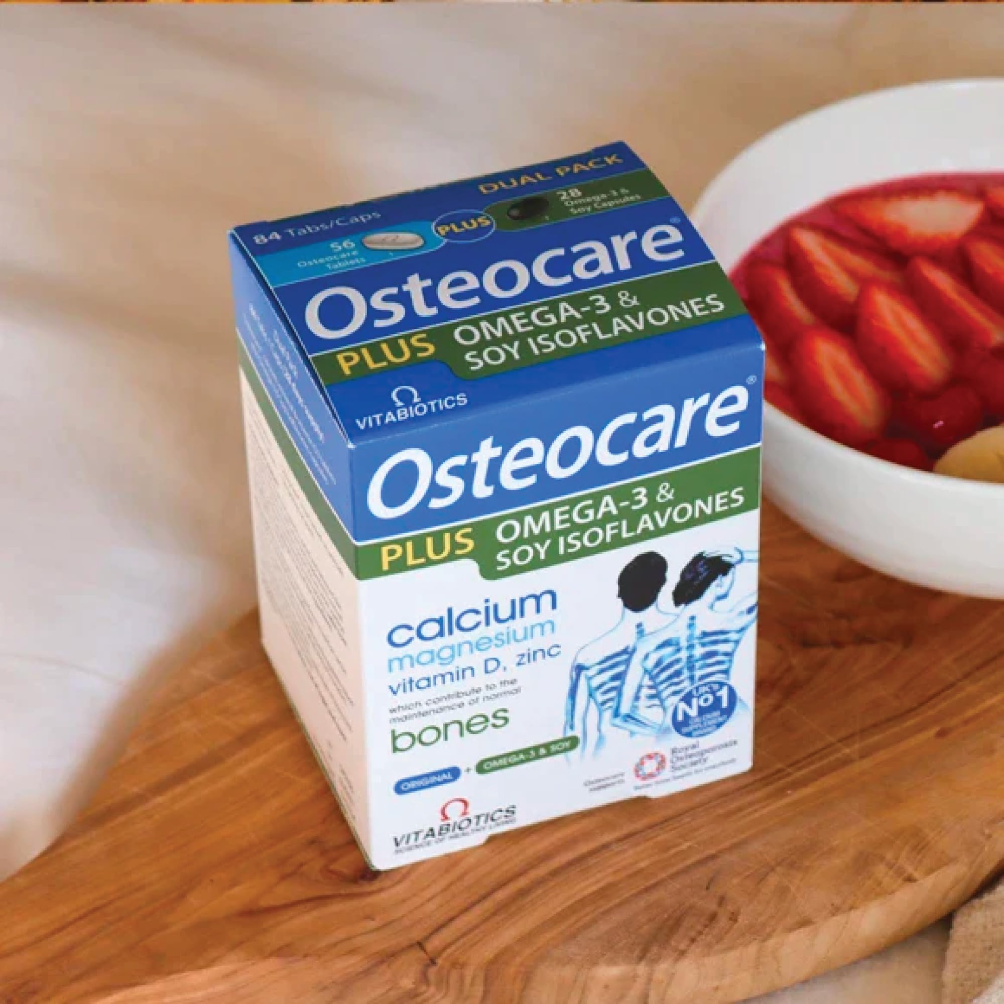 Osteocare Plus omega-3 y isoflavonas, cápsulas para salud general y bienestar diario.