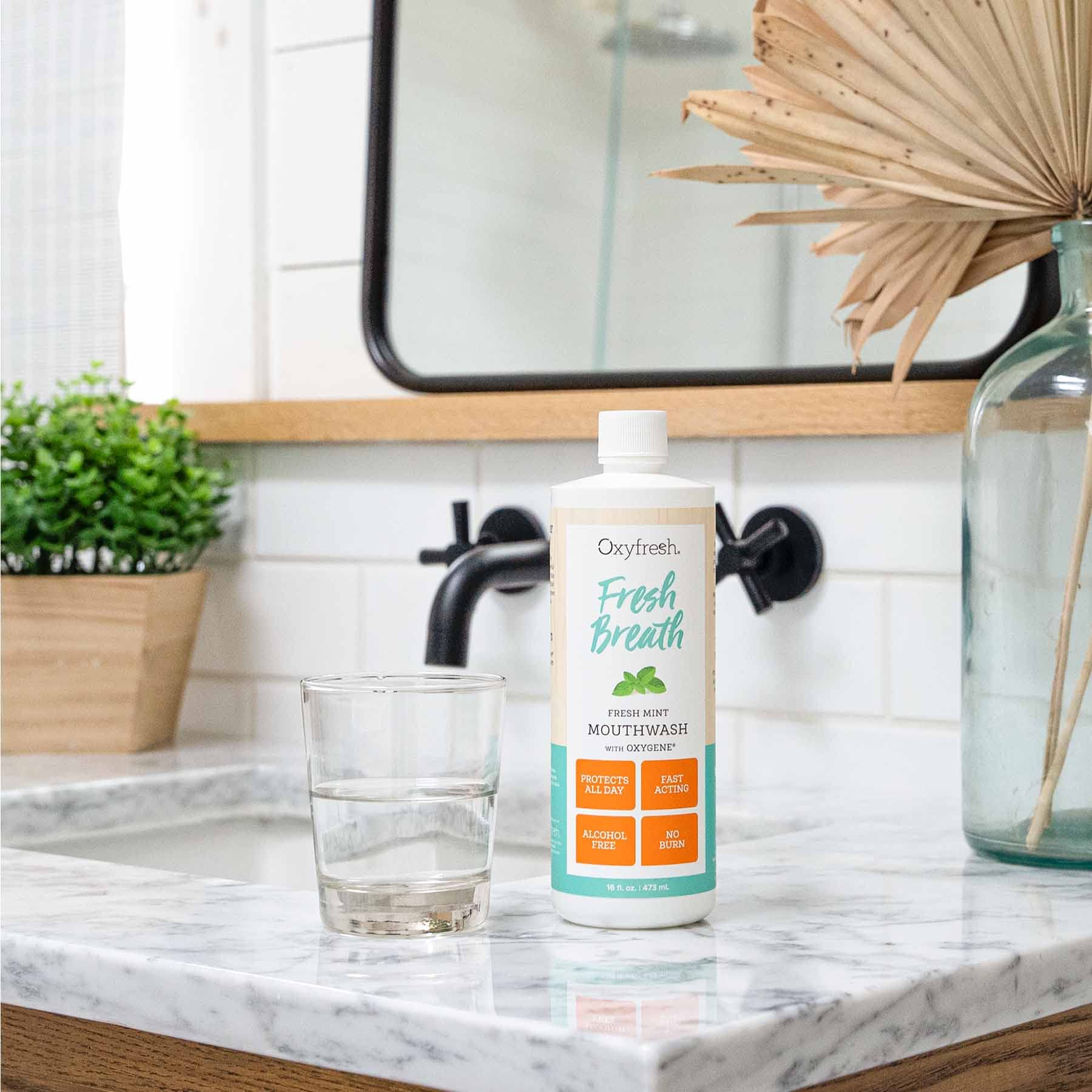 Oxyfresh recomendado por dentistas para una frescura constante.