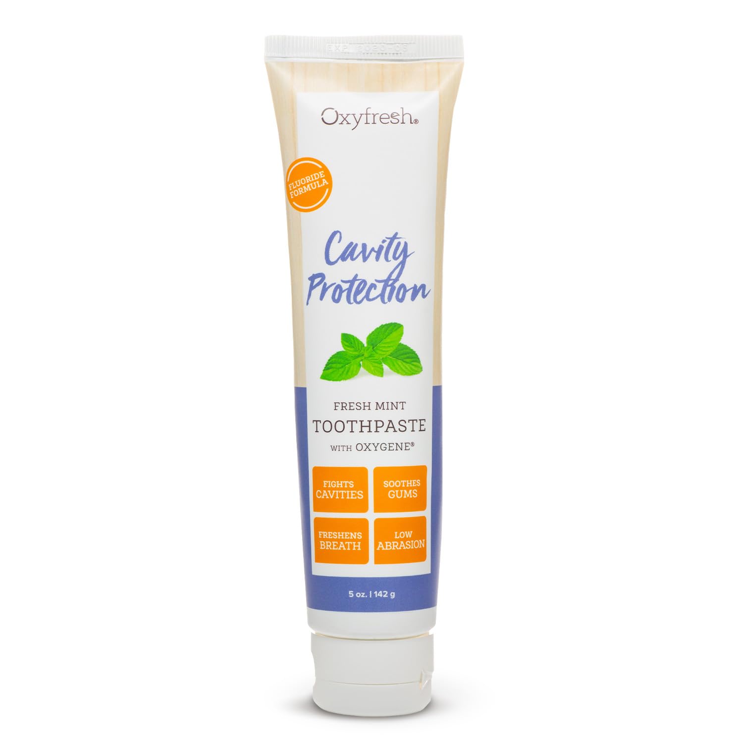 Pasta dental Oxyfresh con frescura de menta para uso diario y aliento agradable.