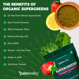 Paleovalley Supergreens, ingredientes como col rizada, brócoli y cúrcuma para sabor natural.