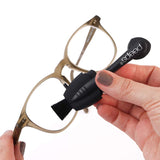 Lentes libres de manchas con Peeps CarbonKlean y su microfibra de carbono de alto rendimiento.