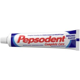 Pepsodent Complete Care con menta, frescura duradera para la rutina diaria
