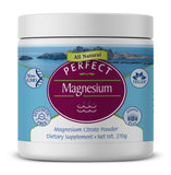 Perfect Supplements Magnesio Citrato en un vaso, polvo neutro fácil de mezclar en agua.