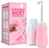 Pink Alley bidet portátil para mujer, vista frontal, boquilla inclinada para enjuague preciso.