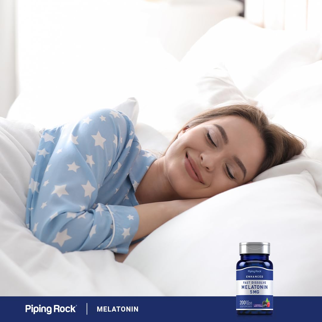 Piping Rock Melatonina 5 mg, envase portátil de 200 tabletas, cómodo de llevar.
