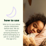 Monster Away de Plant Therapy en ropa de cama para un ambiente relajante.
