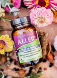Plantiva AllerDx: mano sosteniendo la botella para uso diario.