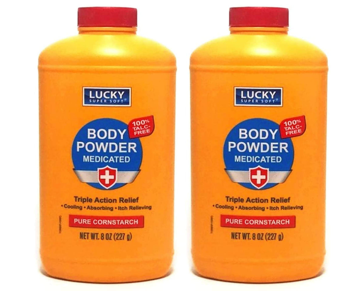 Polvo corporal medicado vertido en botella para aplicación suave y fresca.