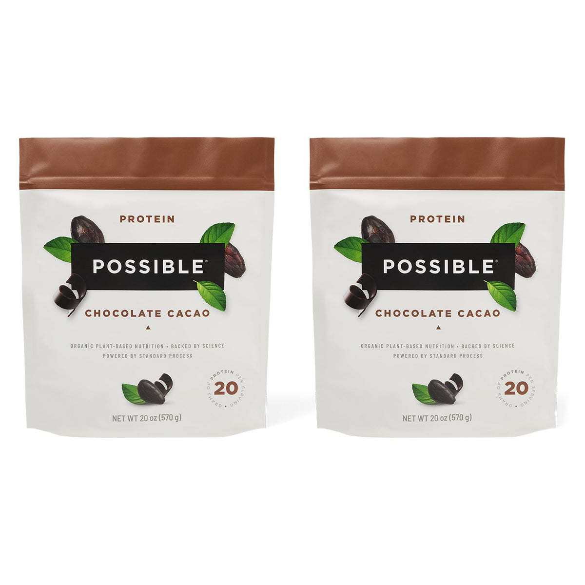 Possible proteína en polvo chocolate cacao: cucharada sobre vaso para mezcla rápida y sabor intenso.