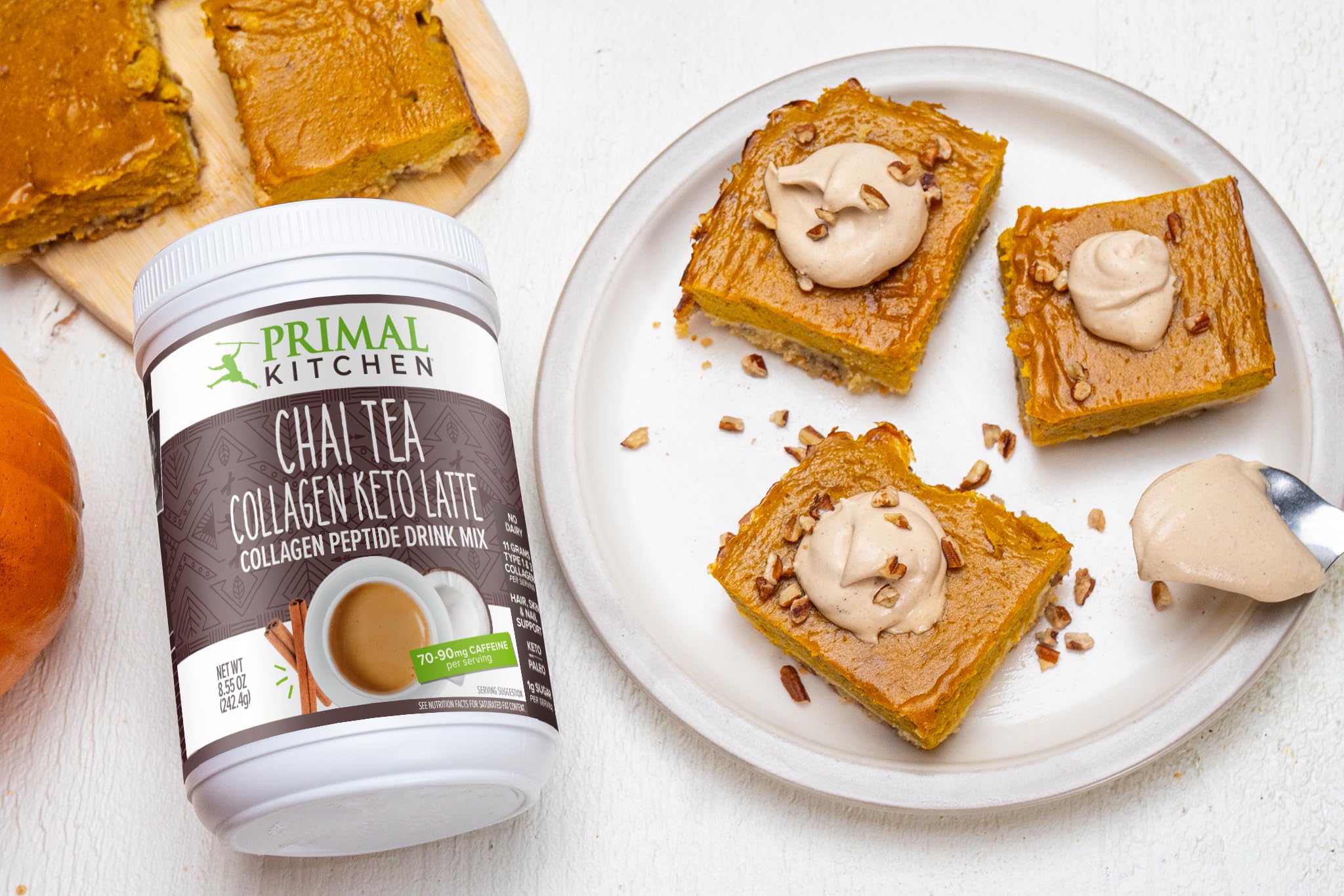 Primal Kitchen polvo chai con colágeno listo para añadir a bebidas.