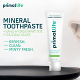Primal Life Organics: pasta dental con carbón activo para blanqueado suave y natural.
