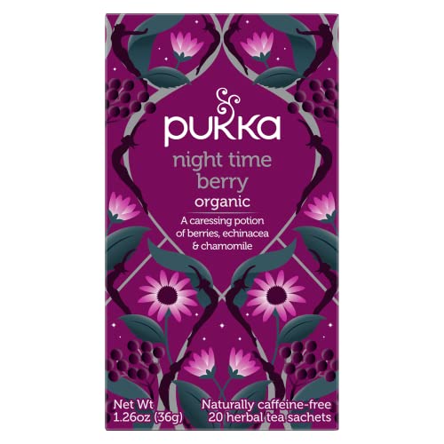 Pukka Night Time Berry: taza humeante que invita a relajarte antes de dormir