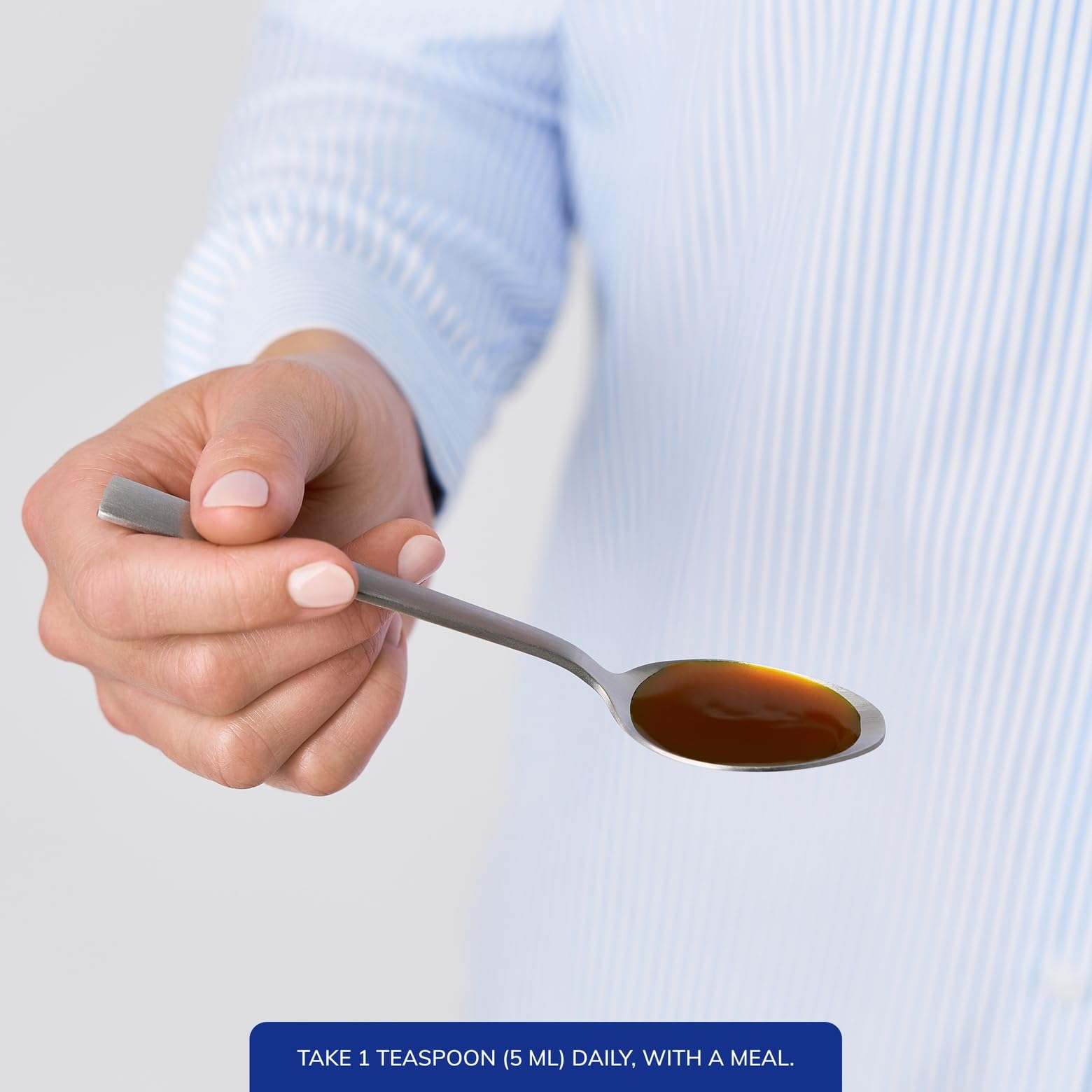 Pure Encapsulations B-Complex Liquid, envase de 140 ml, práctico para la rutina diaria.