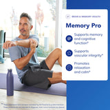 Pure Encapsulations Memory Pro cápsulas en mano para fácil dosificación