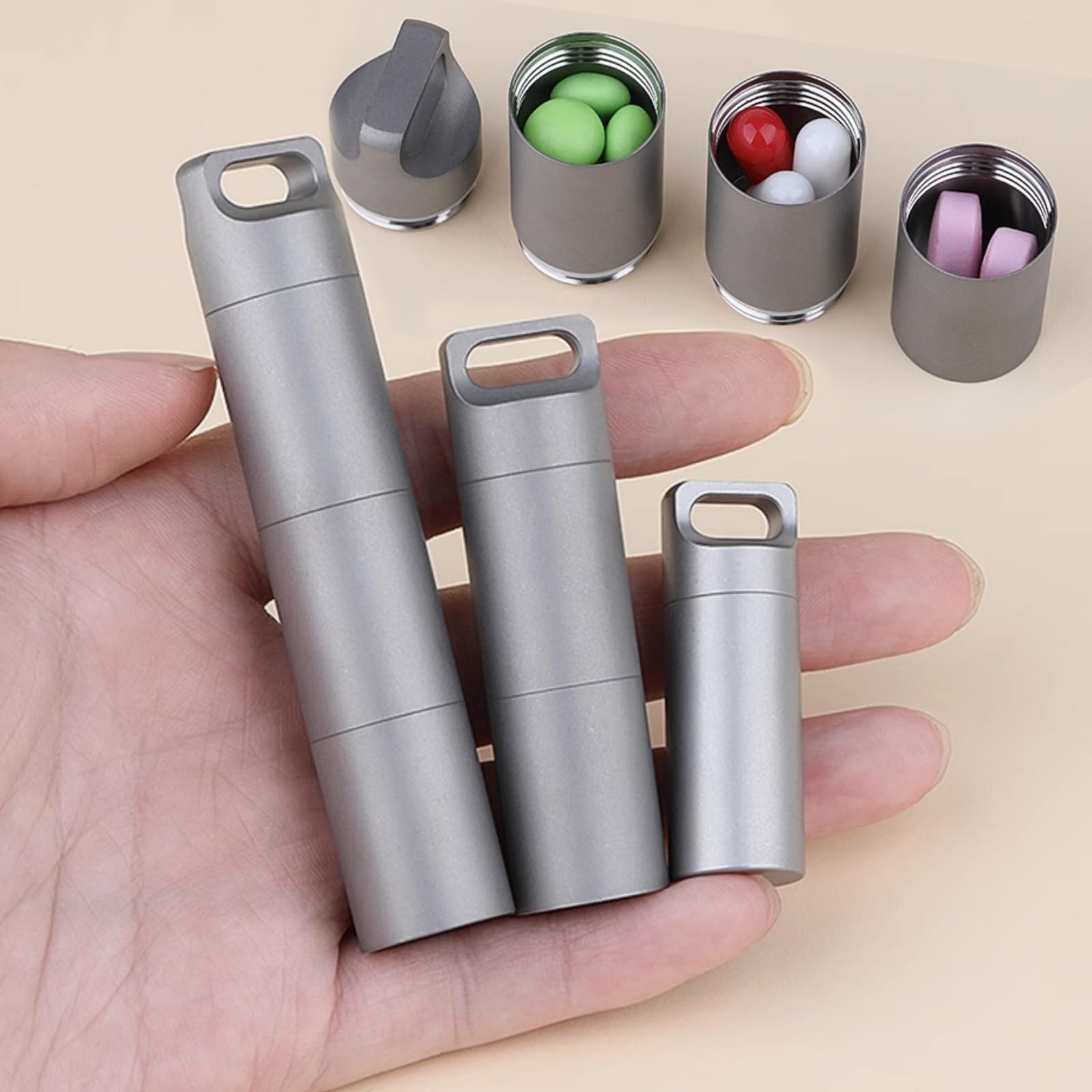 QISVVE diseño compacto porta-pastillas, cabe en bolso o bolsillo.