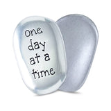 Piedra de pulgar Quadow para alivio suave de la inquietud