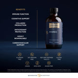 Quicksilver Scientific Vitamina C liposómica, consistencia transparente que indica liposomas pequeños para mejor absorción.