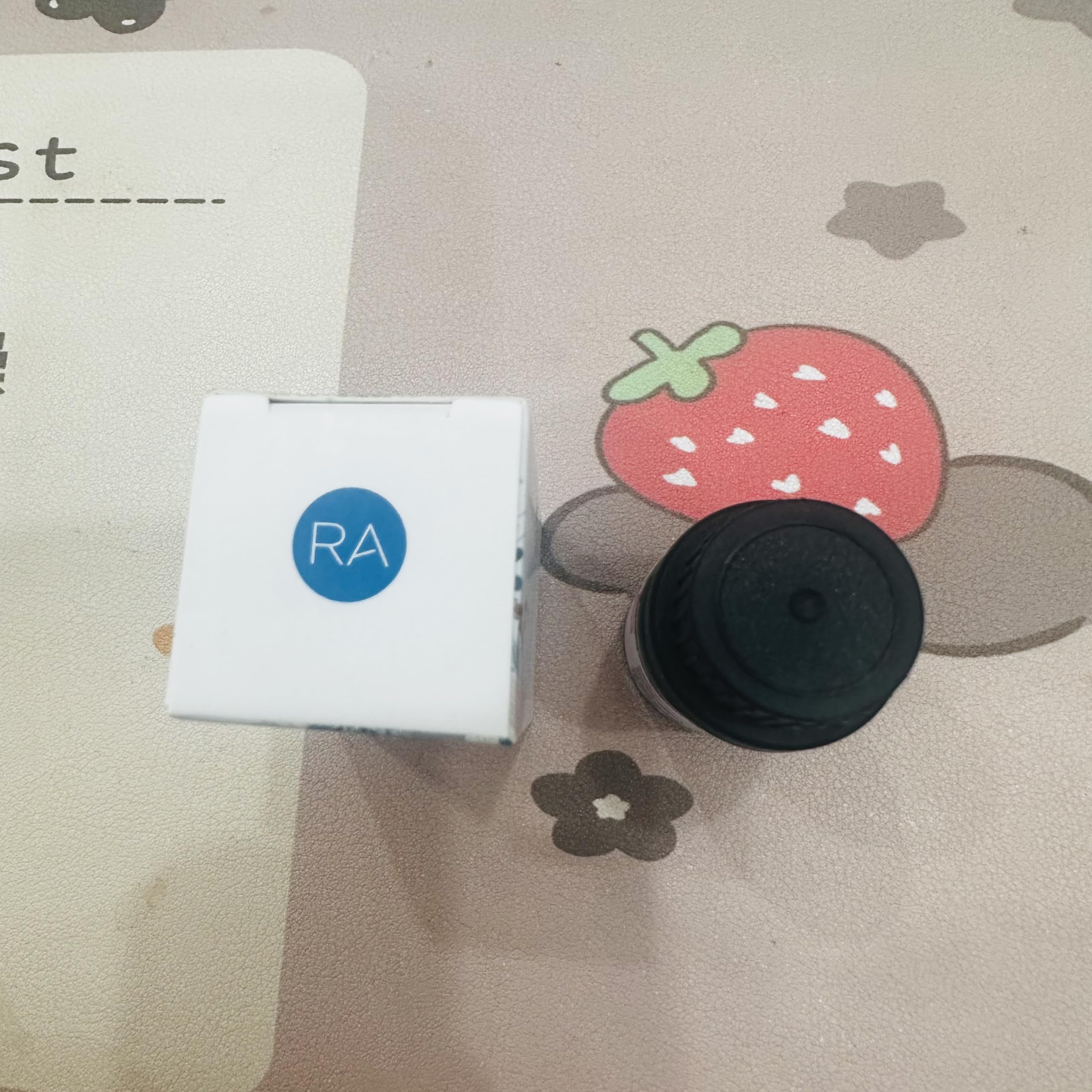 Paquete de dos aceites esenciales Gardenia Rainbow Abby para uso prolongado.