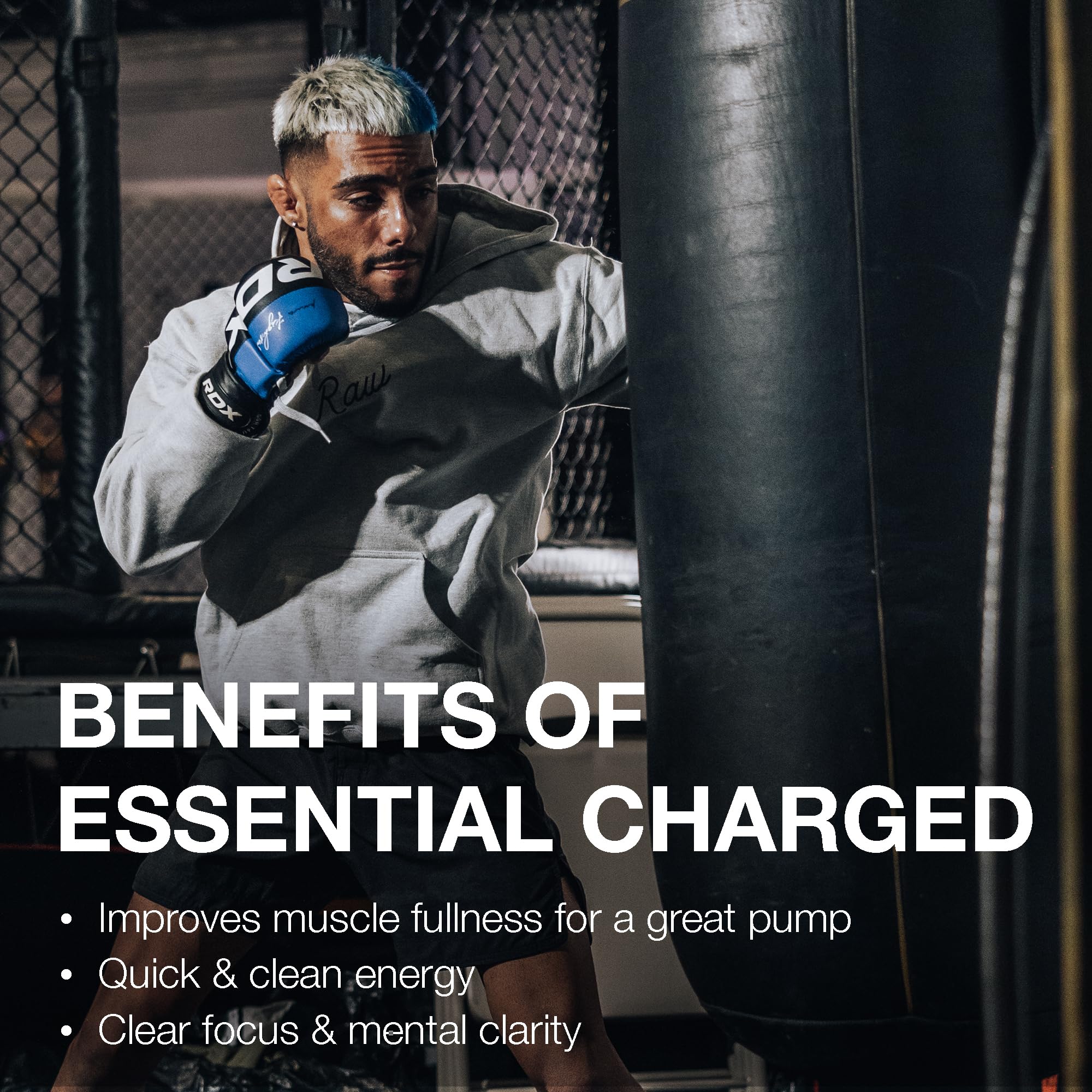 RAW Essential Charged bote compacto para llevar al gimnasio.