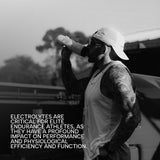 RAW Replenish polvo-shaker-mezclando: solución rápida tras el entrenamiento.