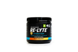 REDMOND Re-Lyte en vaso con Salty Palmer, hidratación refrescante para días soleados