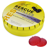 Rescue Pastillas sabor mora negra en lata con clic para relajarte durante el día.