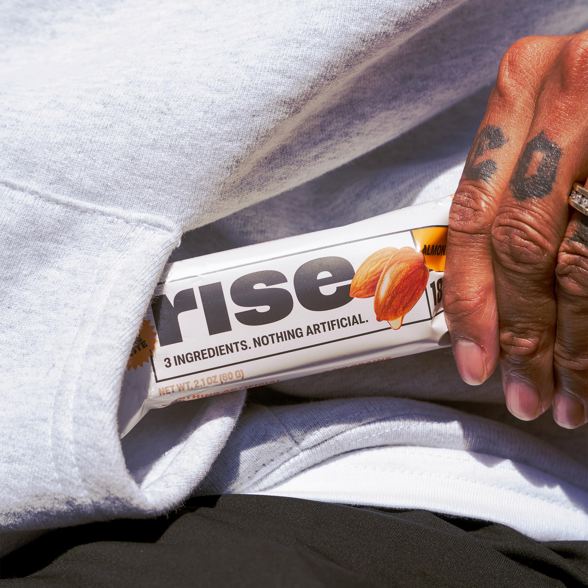 Desayuno práctico Rise: proteína, grasas saludables y carbohidratos para empezar el día.