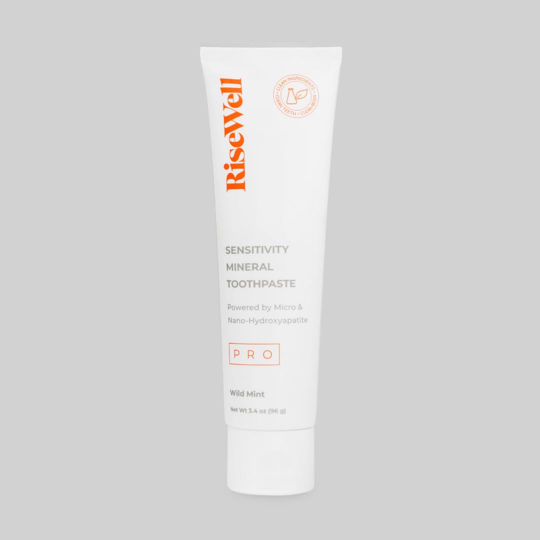 RiseWell PRO PASTA DENTAL Mineral, embalaje y display, uso diario sin fluoruro