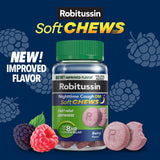 Robitussin Soft Chews Nighttime, caja visible, para uso nocturno.