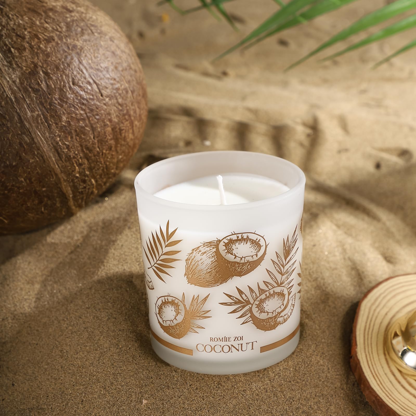 Ambiente hogareño con vela ROMIIE ZOI de coco para relajación