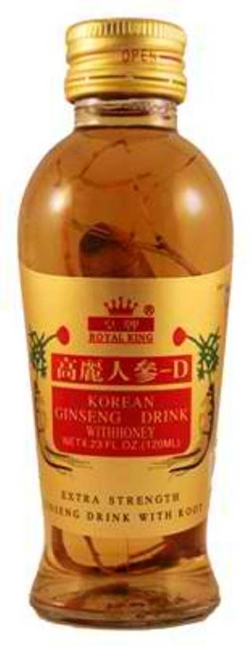 Bebida Royal King ginseng con raíz, energía natural para el día.