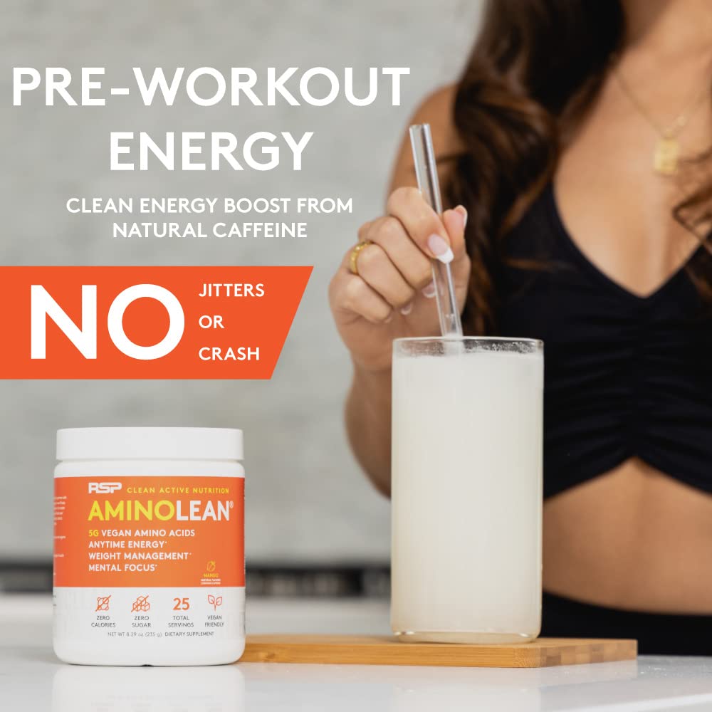 Mezcla de AminoLean en agua para preentrenamiento