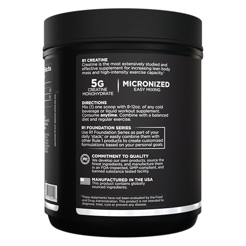 Mezcla rápida de Rule 1 Proteins Creatine en un vaso