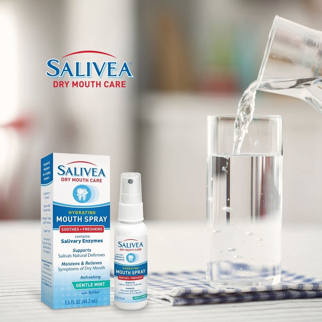 Aplicación directa en la lengua para alivio inmediato de sequedad bucal con Salivea.