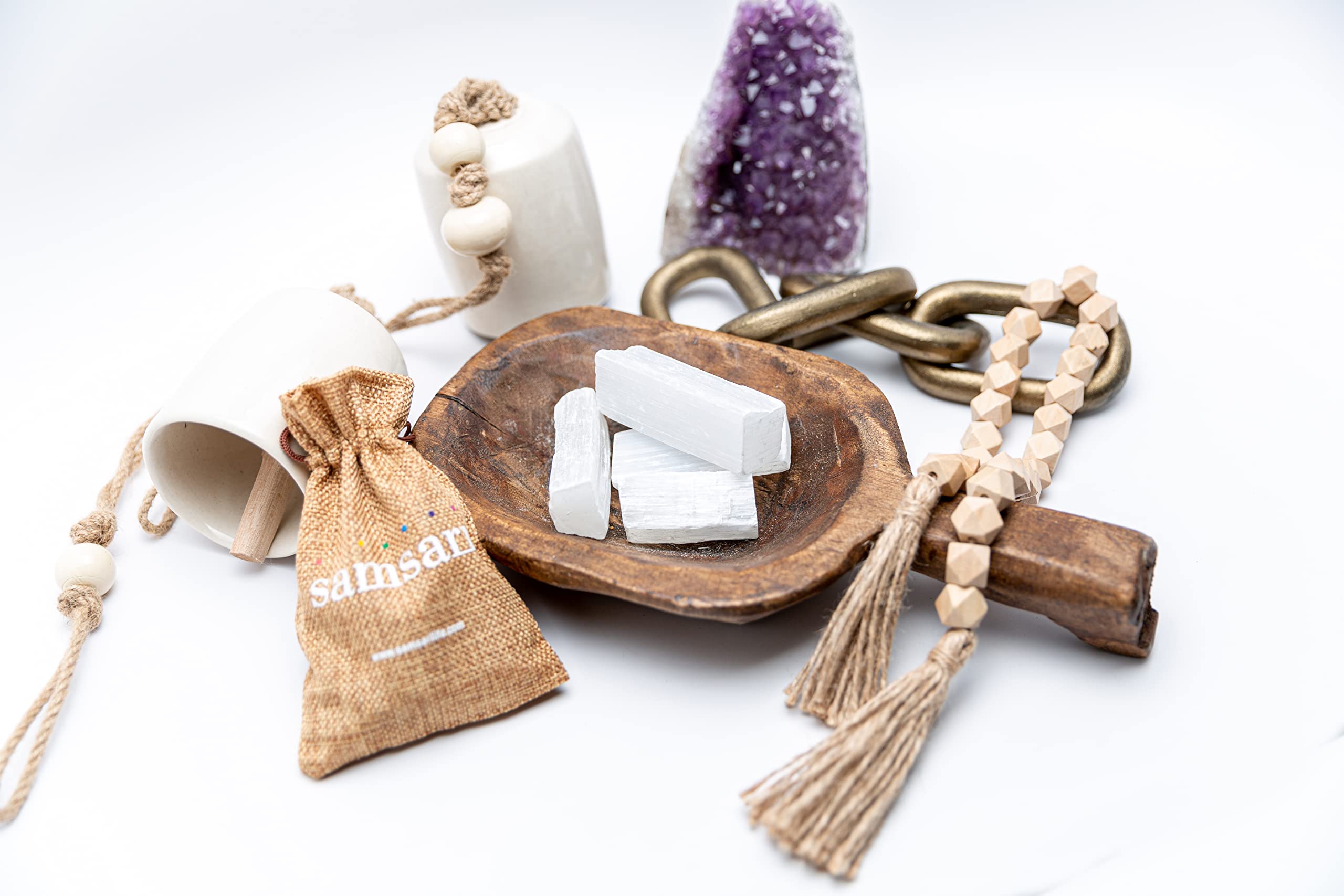 SAMSARI selenita cruda, claridad mental y paz interior, ideal para meditación.