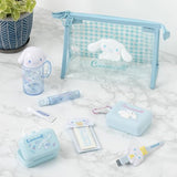 SANRIO Cinnamoroll interior con divisores, organiza medicamentos y accesorios sin mezclar.