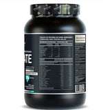 Textura fina de polvo de proteína SASCHA FITNESS en foto