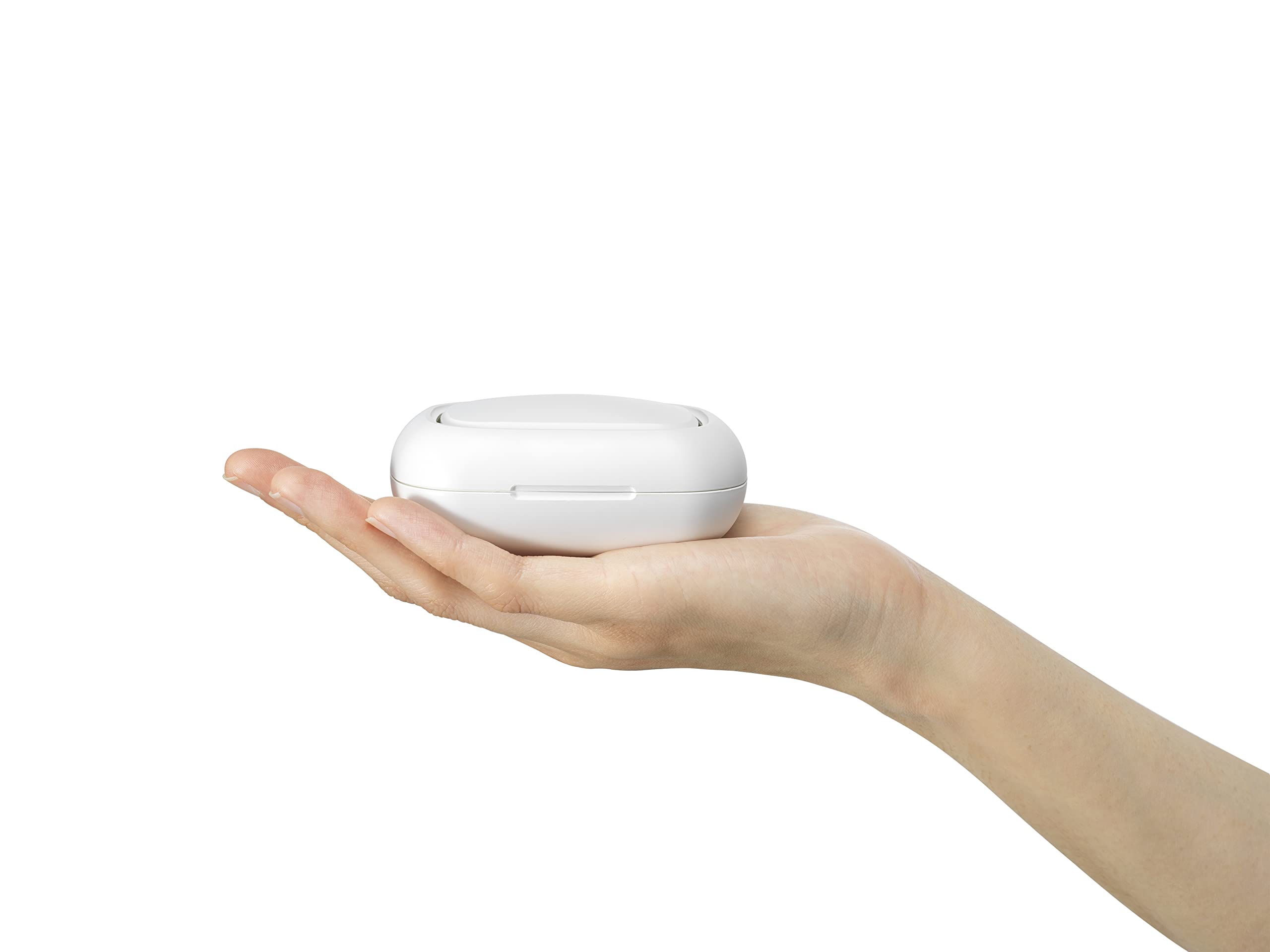 Serene House Pebble: incluye cable de carga y pads para empezar a perfumar.