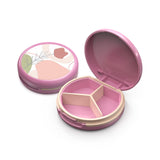Serfeymi estuche de pastillas rosa, vista frontal, ideal para llevar en el bolso diario.