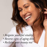Serovital Skin Revive, cápsulas en primer plano, apoyan la producción de colágeno y firmeza.
