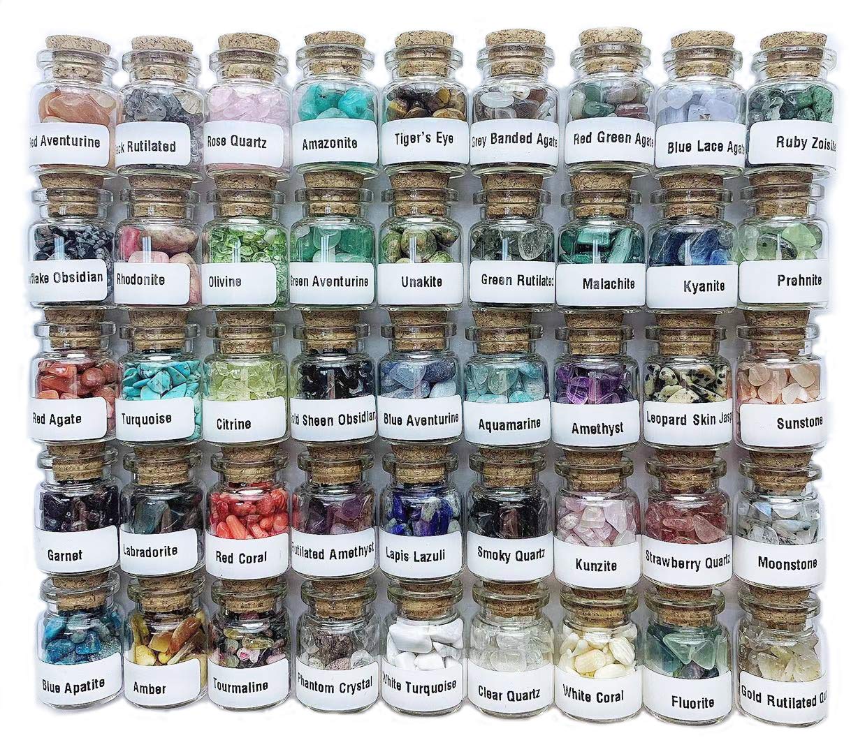 Conjunto de 45 gemas cristalinas en frascos para colección.