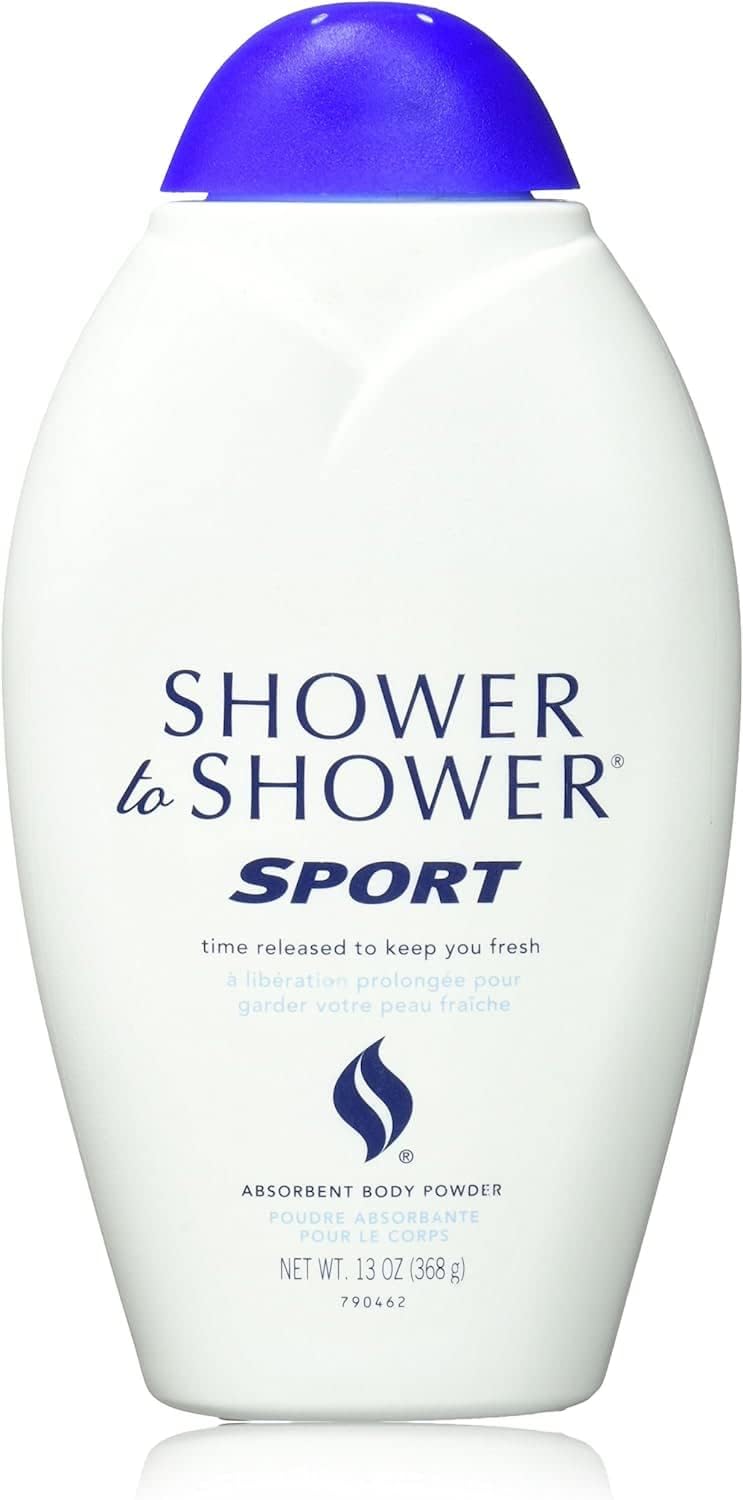 Textura suave del polvo deportivo Shower To Shower para uso cómodo.